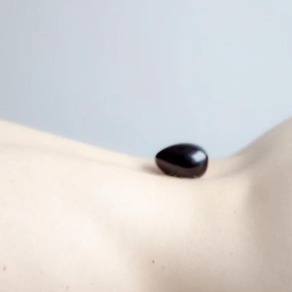 Chakrubs Xaga Yoni Egg Obsid nondrilled — image 4 of 11