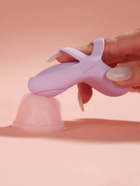 Svakom Echo 2 Flexible Lay-On Massager — image 5 of 11