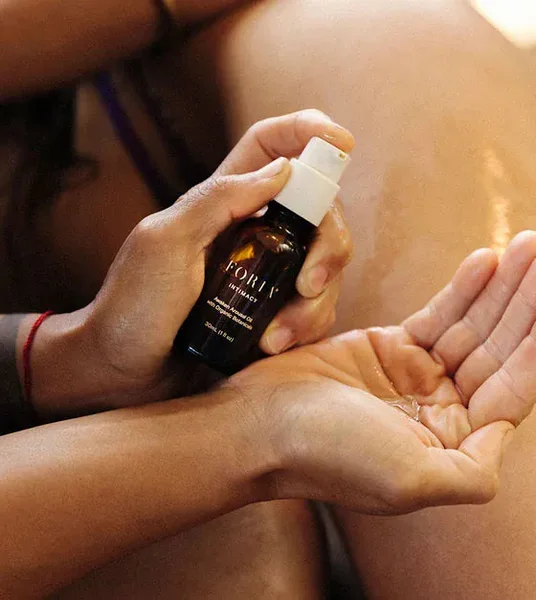 Foria Awaken Arousal Oil — image 9 of 11