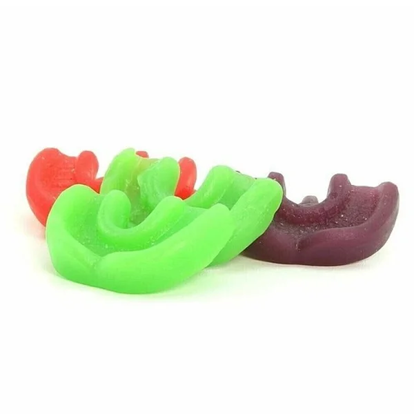 Gum Job oral sex teeth candy — image 2 of 4