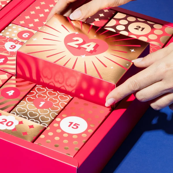 Lovehoney x Womanizer x We-Vibe Couples Advent Calendar 2026 (24 Day) — image 19 of 19
