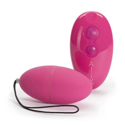 Alive vibrating love egg