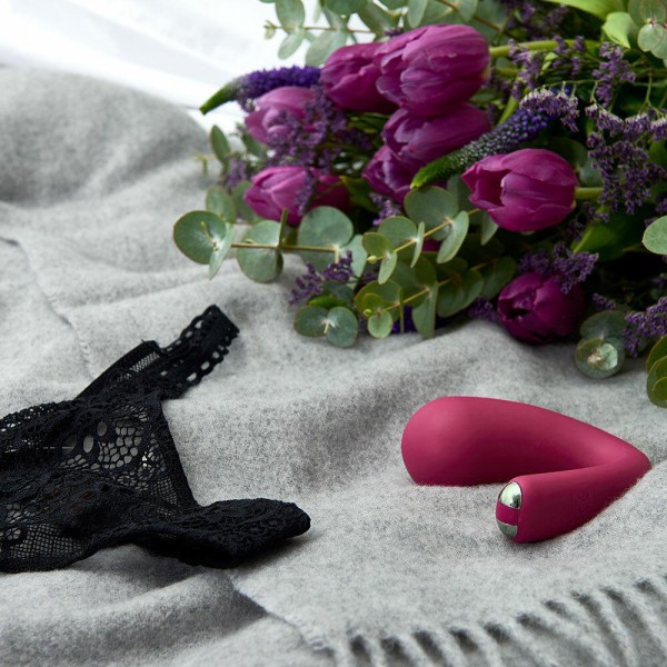 Je Joue Dua V2 Partner-Controlled 8.25" G-Spot & Clitoral Vibrator