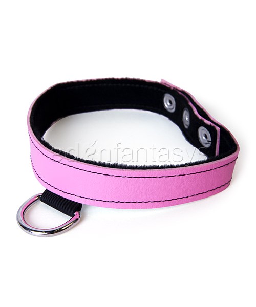 Blush collar