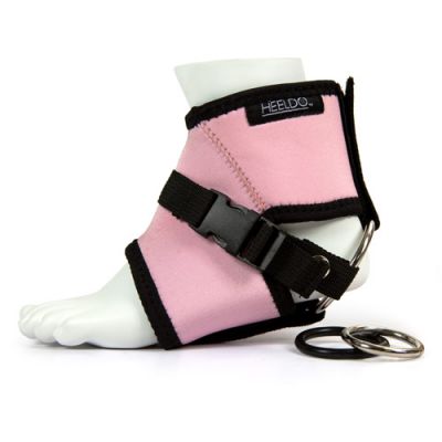 Heeldo strap on harness