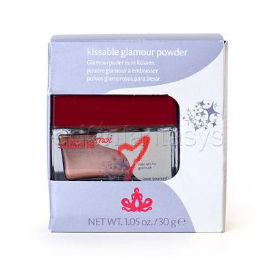 Kissable glamour powder
