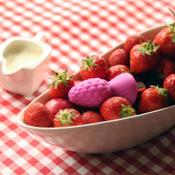 Rocks Off 7 Function Ass Berry Vibrating Butt Plug 2.25 Inch