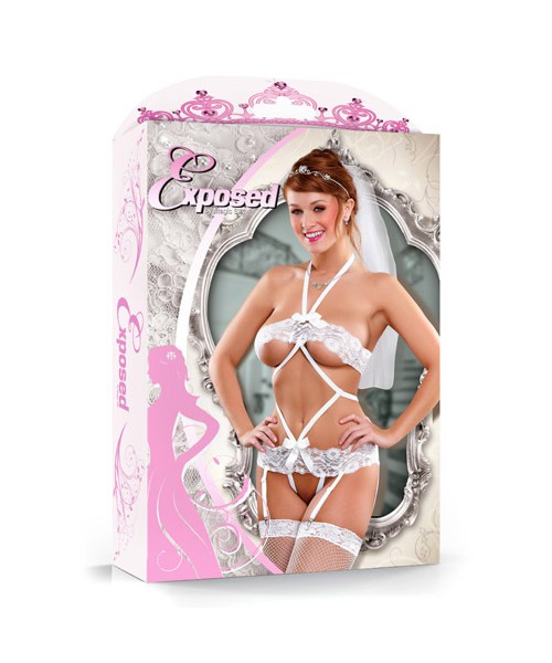 Exposed bridal lace diamond teddy