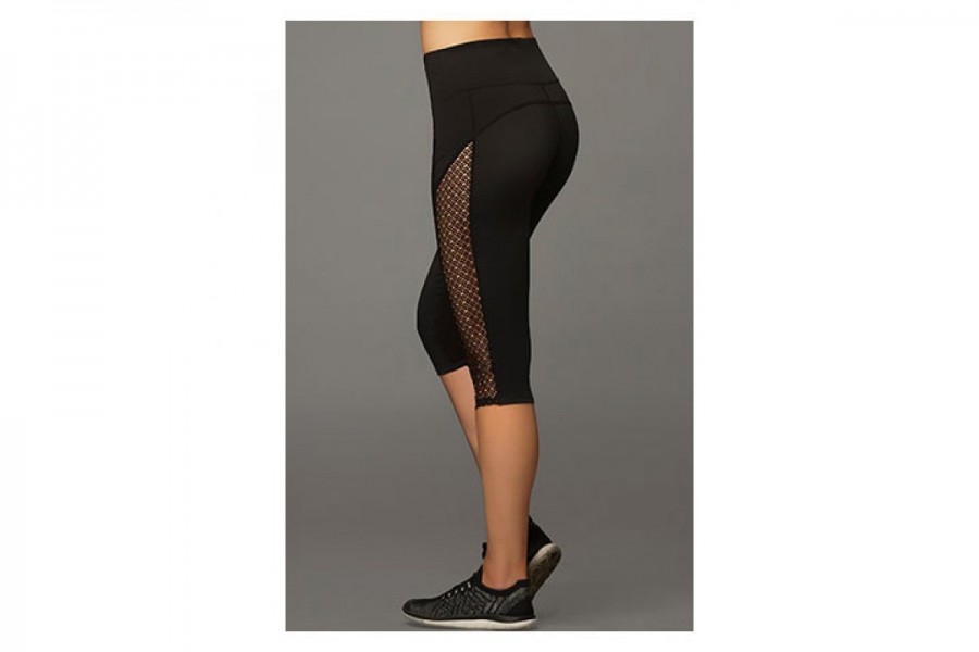 STM 30138 Go the Distance Capri Leggings