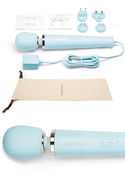 Le Wand Plug-In 10" Vibrating Massager — image 6 of 12