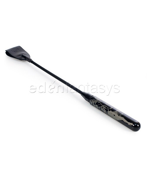 Fashionistas riding crop