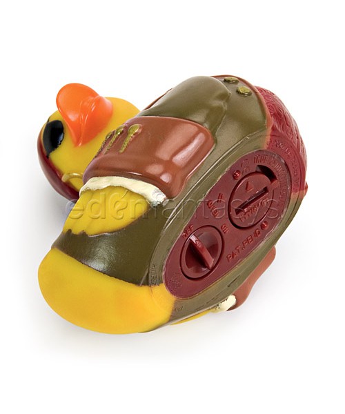 I rub my duckie pirate