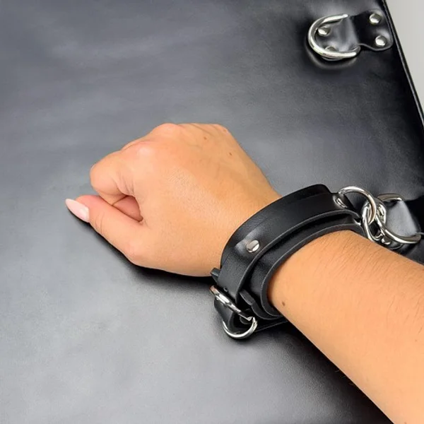 Bondage Board — image 17 of 19