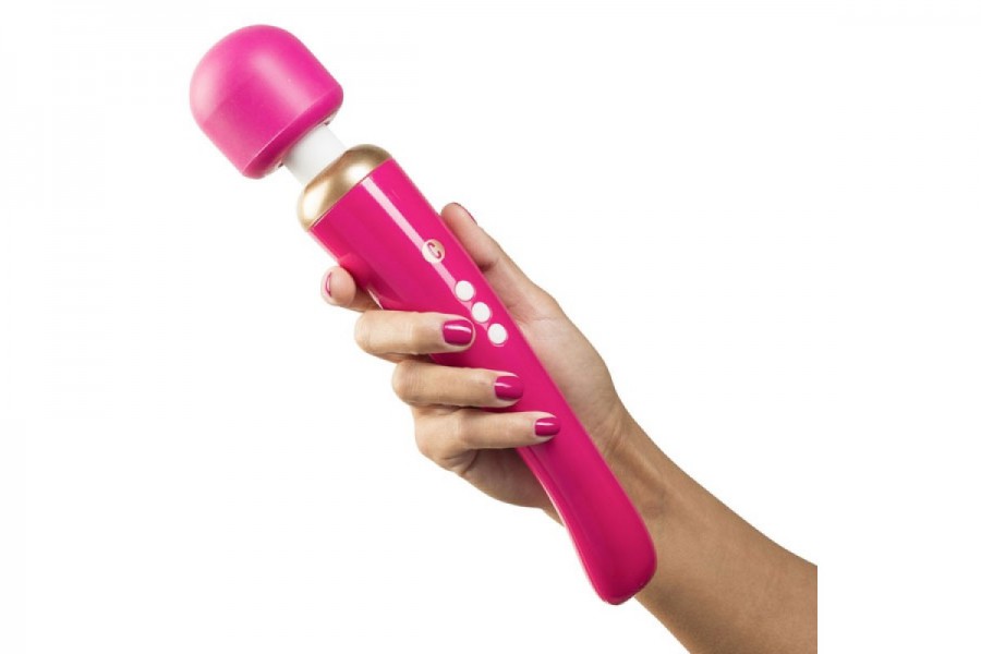 Cosmopolitan Magnificent Wand