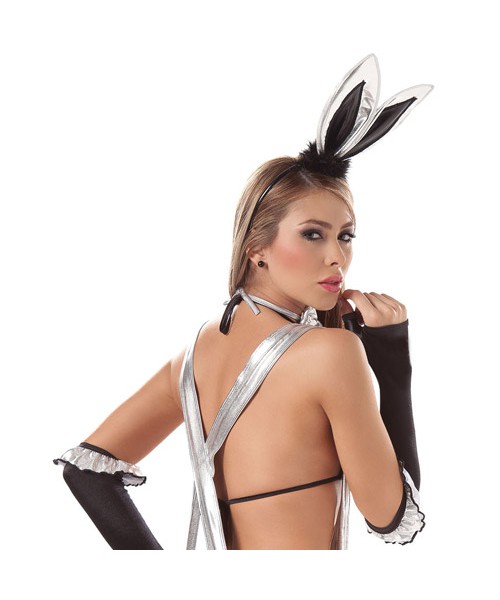 Hop along hottie