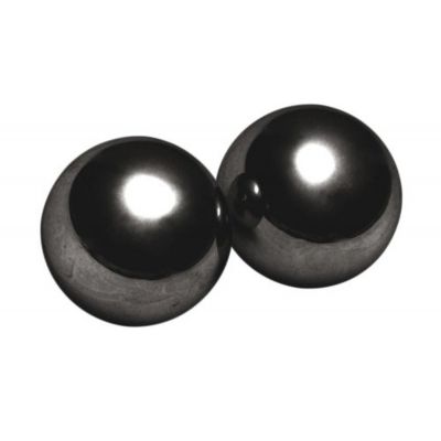 Magnus 1 in Magnetic Kegel Balls