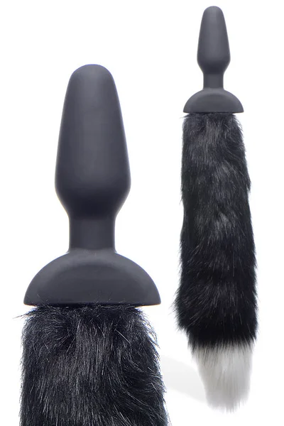 Tailz Wagging & Vibrating Fox Tail 5" Butt Plug With Remote — image 7 of 12