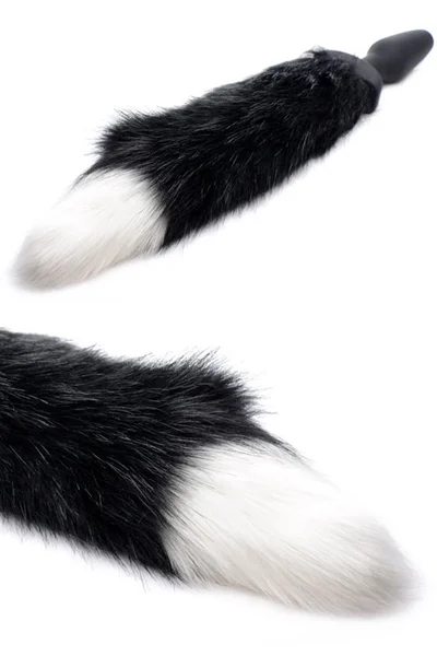 Tailz Wagging & Vibrating Fox Tail 5" Butt Plug With Remote — image 21 of 25