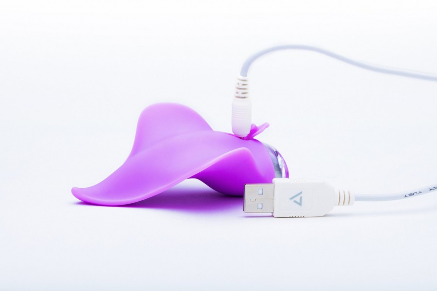 Clandestine Devices MIMIC Rechargeable Silicone 4.25" Vibrating Massager