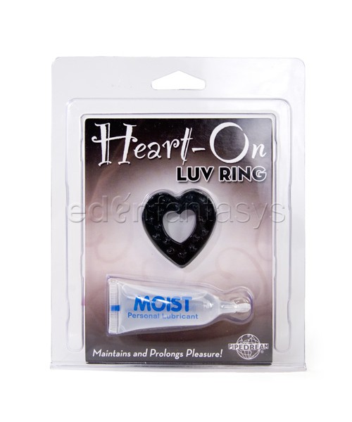 Heart on luv ring