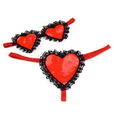 Vinyl pleasures heart set