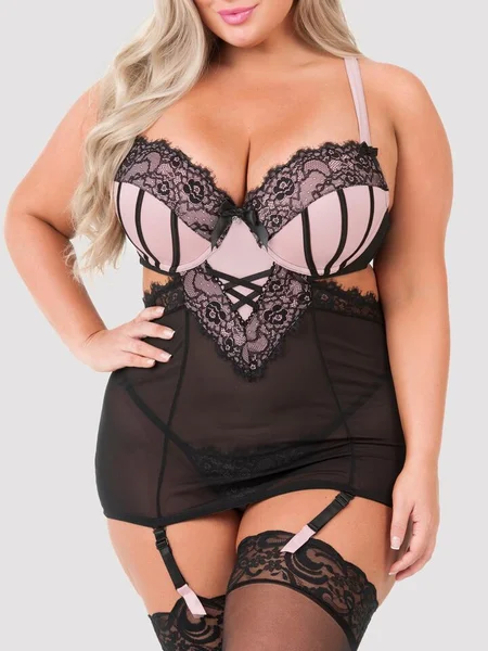 Lovehoney Plus Size Boudoir Belle Blush Pink Cut-Out Chemise Set — image 16 of 16