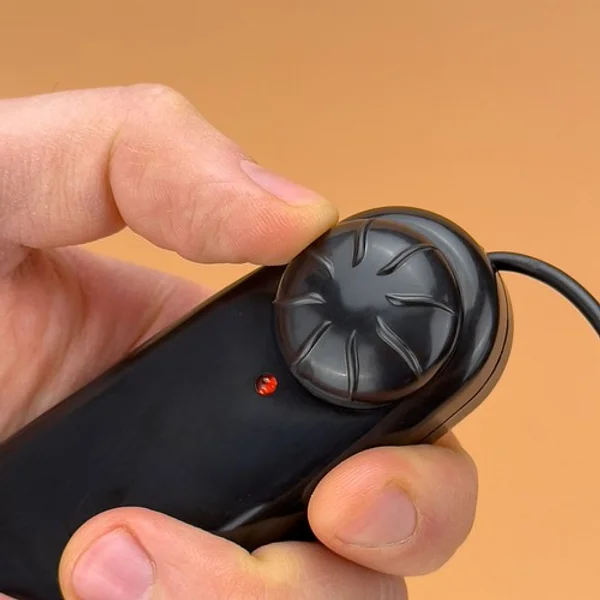 Vibrating realistic pussy — image 9 of 10