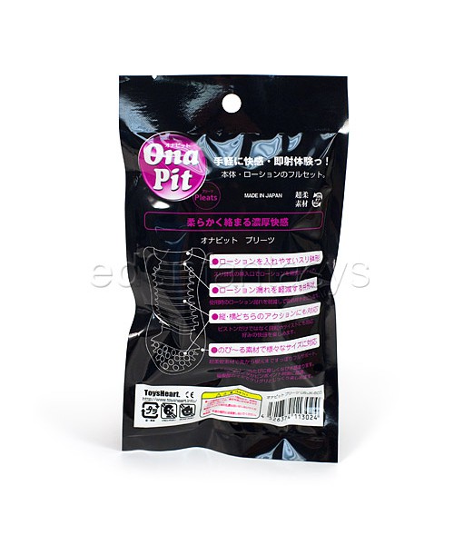 Ona pit pleats