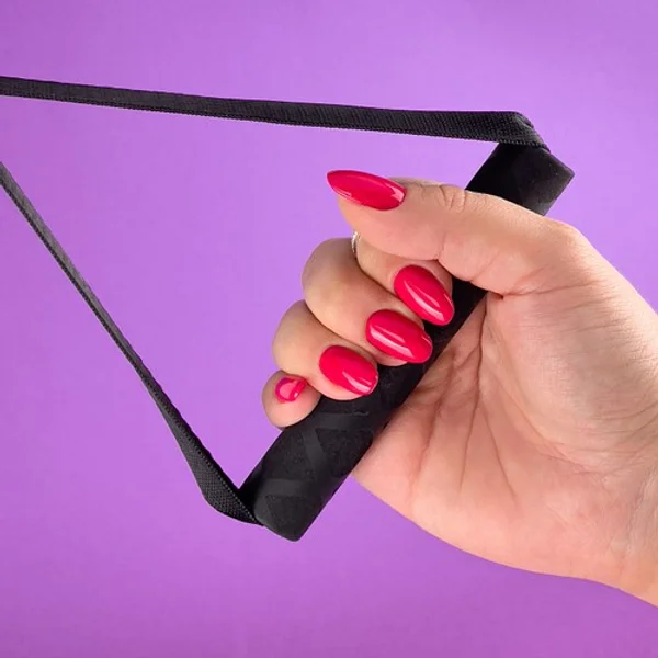 Soft touch door swing — image 6 of 7