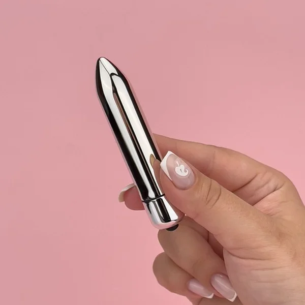Eden Play waterproof vibrating bullet 10 functions — image 5 of 9