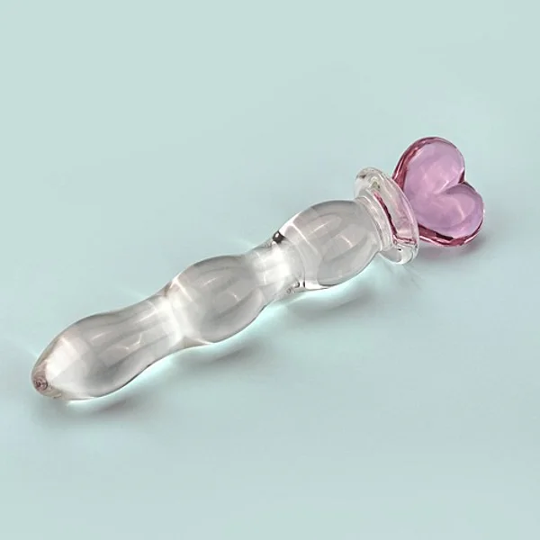 Pink heart glass dildo — image 4 of 6