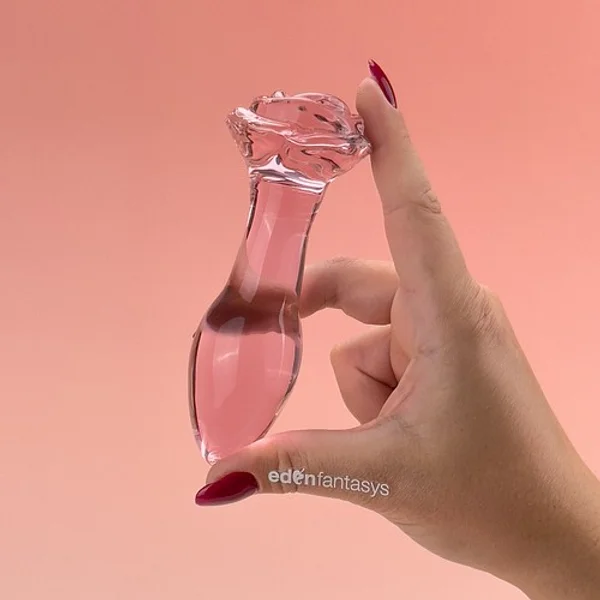 Rose butt plug — image 22 of 25