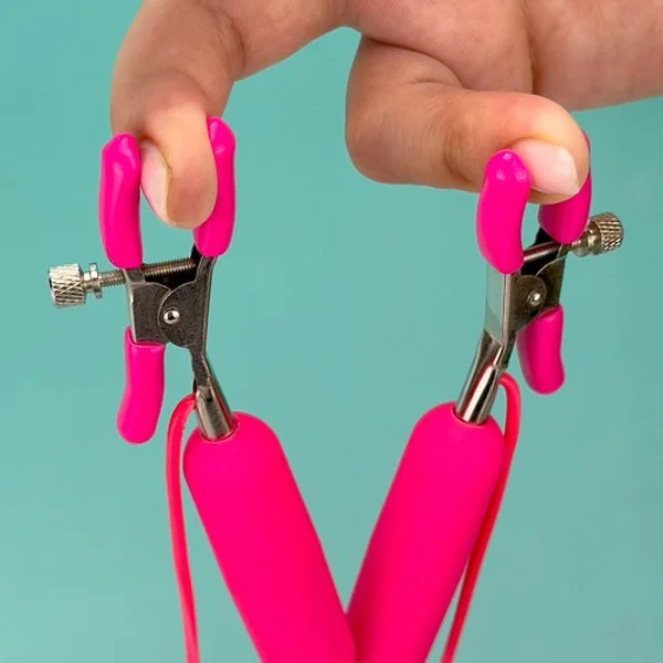 Sweet vibrating nipple clamps — image 6 of 11