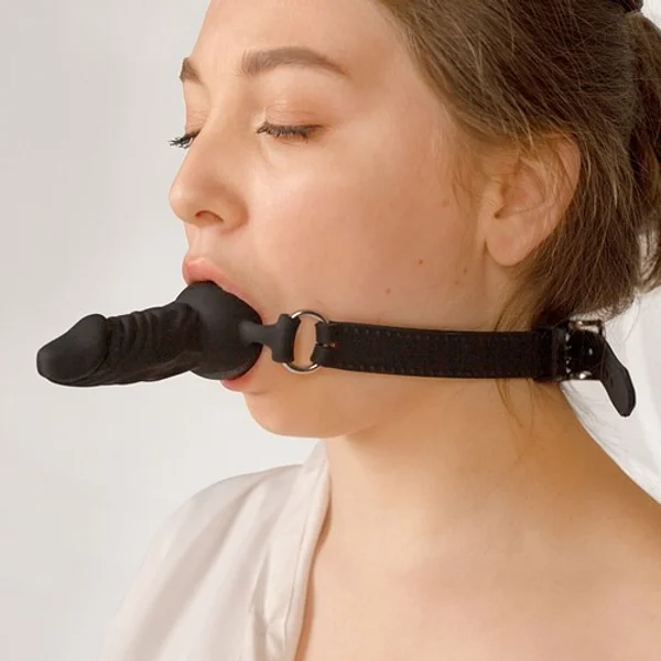 Realistic dildo ball gag — image 6 of 10