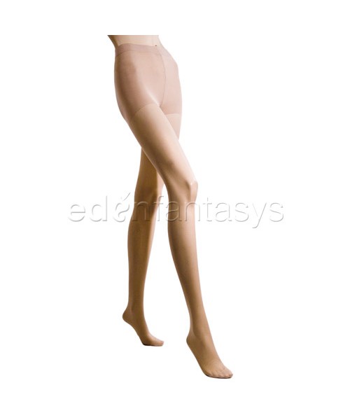 Control top pantyhose