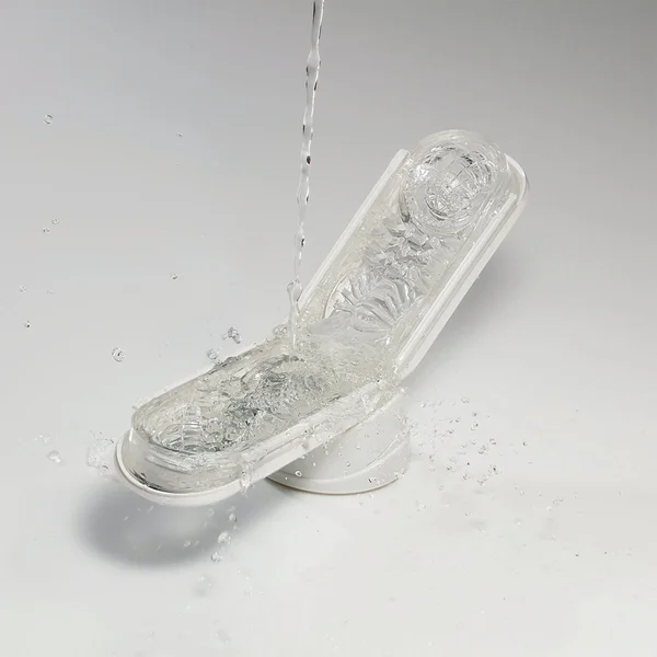 Tenga Flip Zero Vibrating White — image 19 of 25