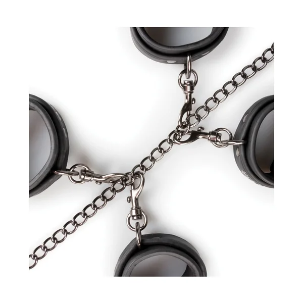 Easy Toys Fetish Set with Collar Ankle & Wrist Cuffs — image 7 of 10