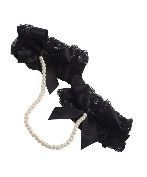 Lacy pearl wrist cuffs