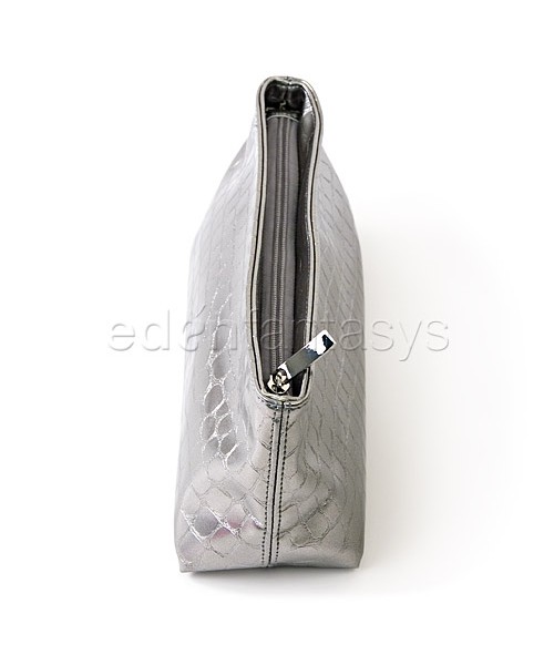 Python print divine carry-on