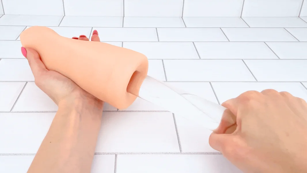 Textured Stroking Sleeve - Powerful Sucking Sensations! — image 9 of 14