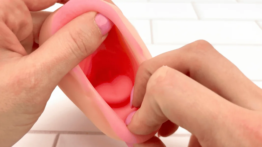 Blowjob and Pussy Dual Ended Masturbator - Realistic Sensations! — image 17 of 21