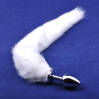 Metal Butt Plug Medium w White Tail
