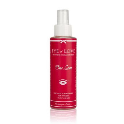 Pheromone body spray for women