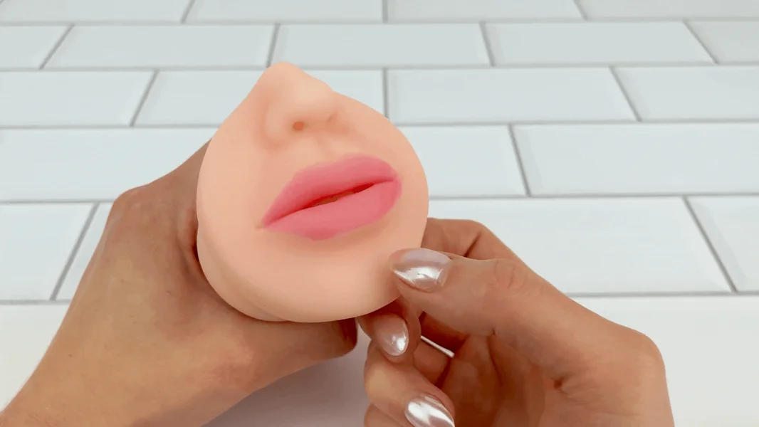 Blowjob Masturbator — image 13 of 21