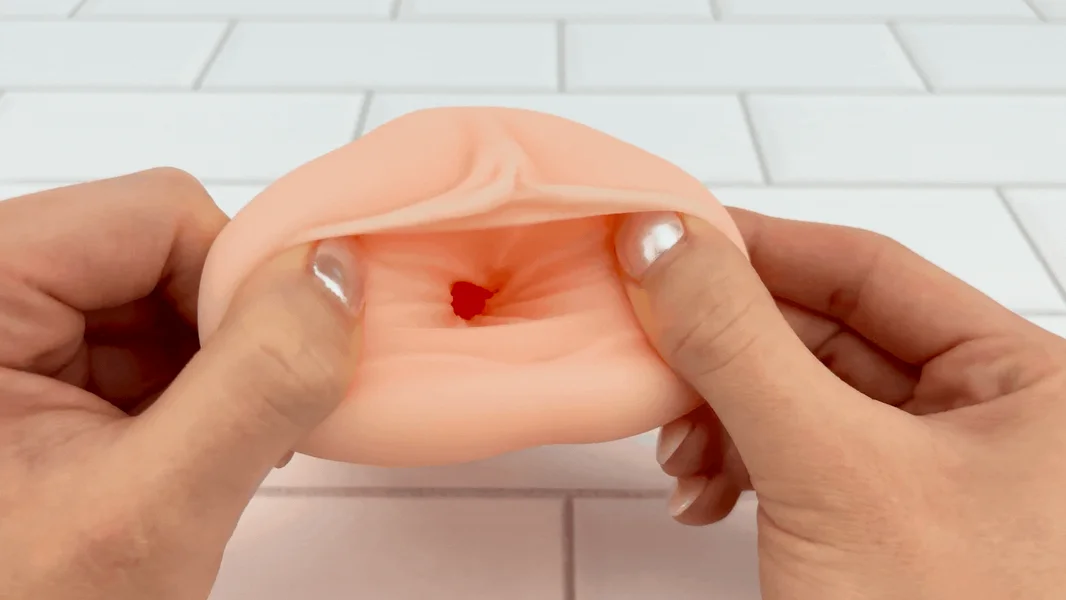 Easy Grip Masturbator — image 13 of 21