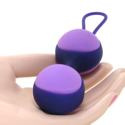 Stella II Double Kegel Ball Set