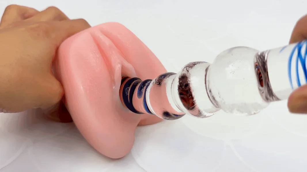 Jade Glass Gem - #1 Glass Dildo on TooTimid.com! — image 15 of 18