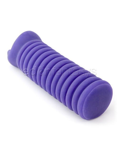 Carmen's voluptous lips — image 4 of 6