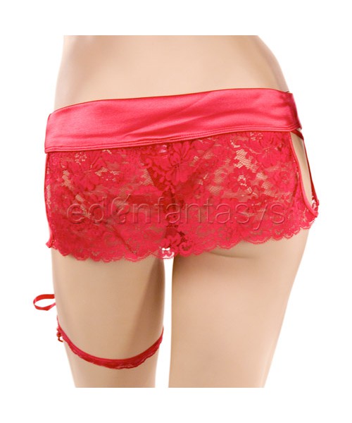 Lace bra and skirt set