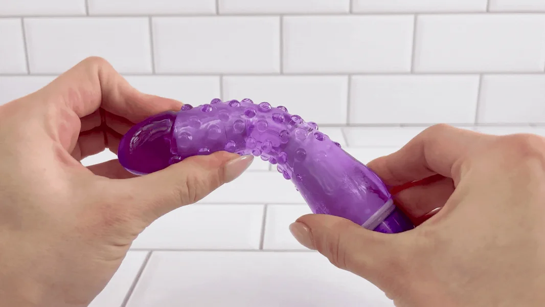 Nubby Waterproof Vibrator — image 19 of 24